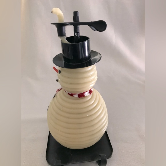 Snowman Beeswax Candle - Picture 5 of 9
